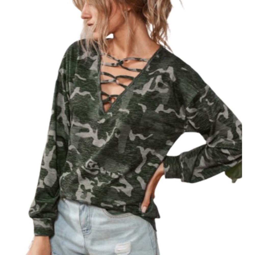 V-Neck Detailed Camouflage Top